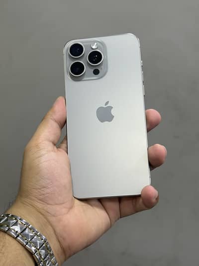 Apple iPhone 15 Pro Max