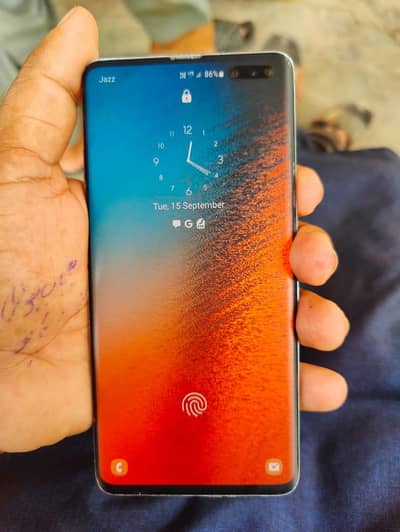 Samsung Mobile S10 5G 8/512 urgent sail