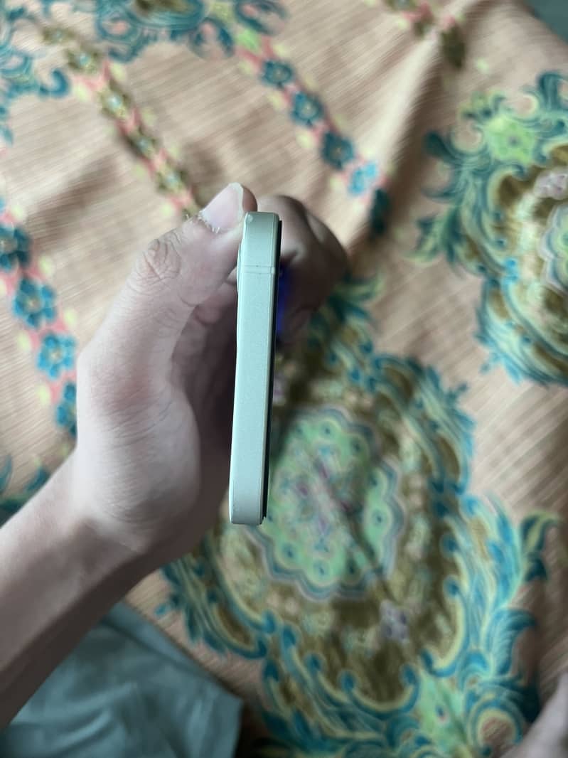 Iphone 12 3