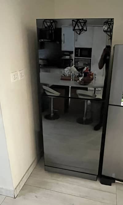 Pel Refrigerator for Sale – Excellent Condition