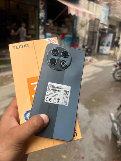 Tecno SPARK 30 Pro