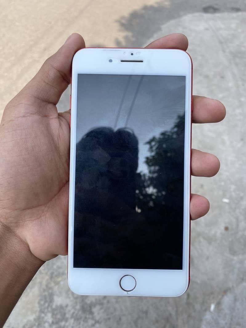 Apple iPhone 7 Plus 1