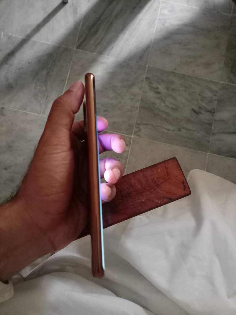 Tecno CAMON 30S 2