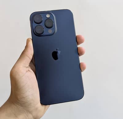 Apple iPhone 15 Pro Max with box