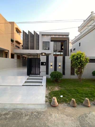 18 Marla Brand New Double Unit Modern House For Sale in Bankers Avenue