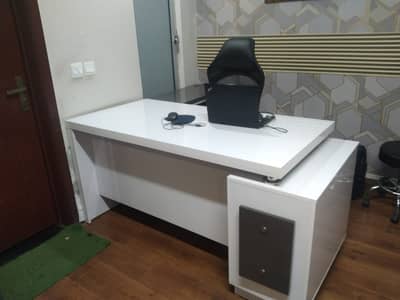 Office Laptop Table / Computer Desk for Sale