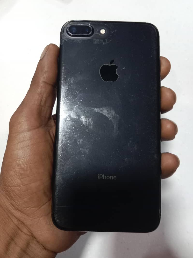 Apple iPhone 7 Plus 3