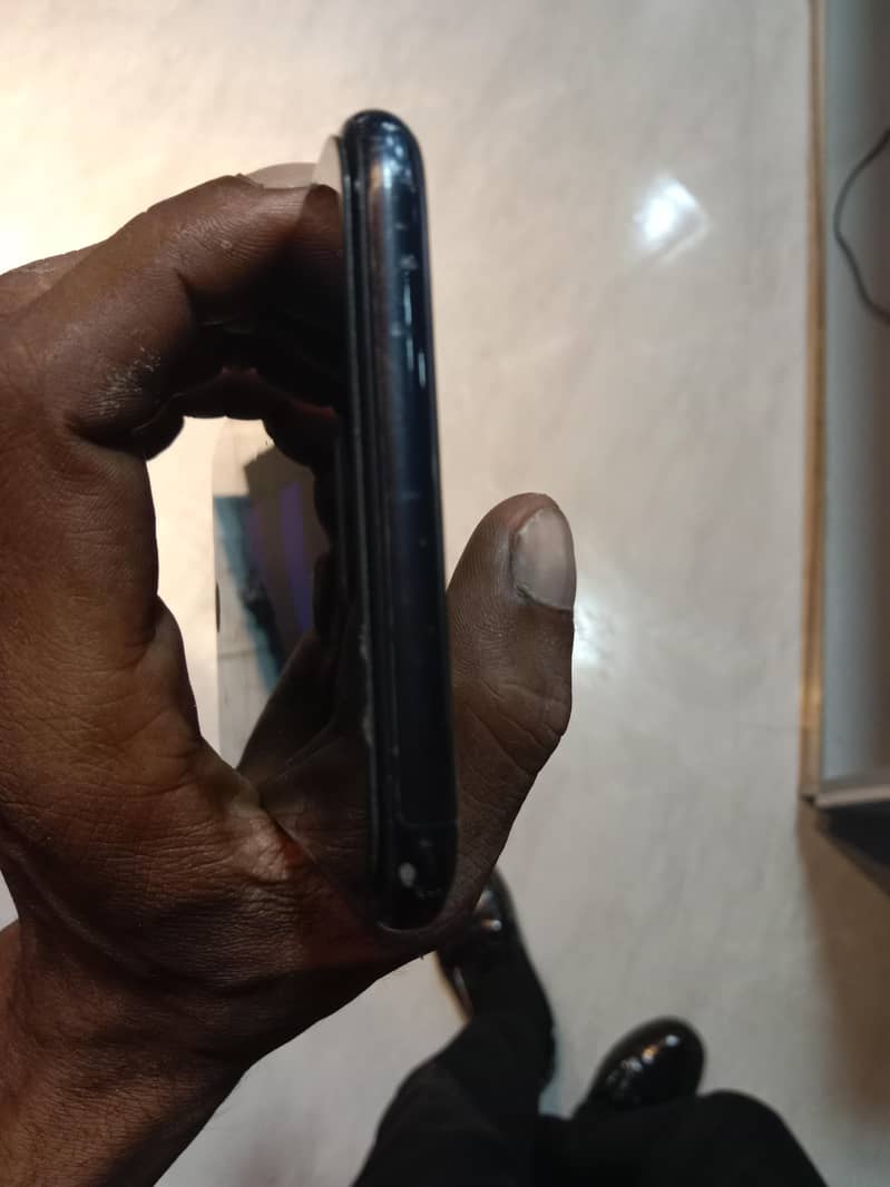 Apple iPhone 7 Plus 4