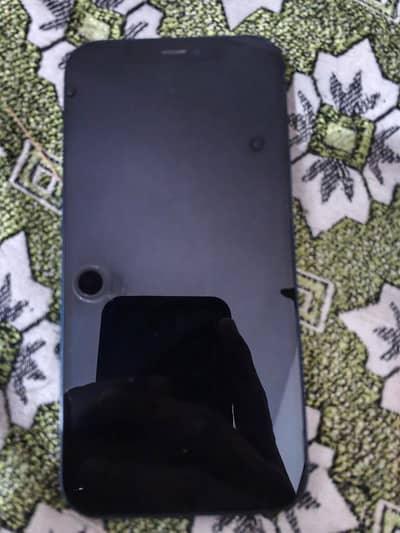 Apple iPhone 12 number 03117285541