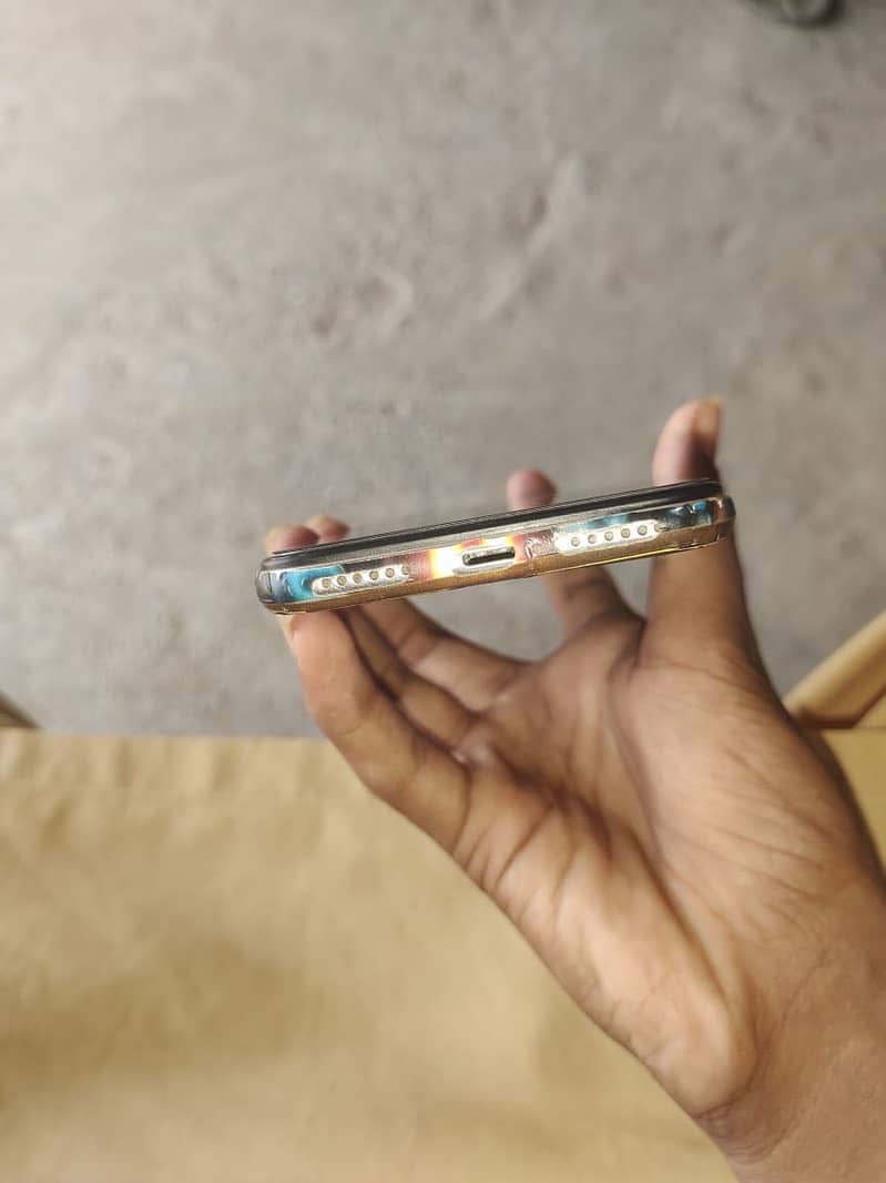 Apple iPhone X 2