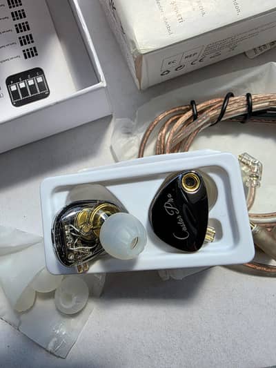 KZ Castor pro herman Edition improved bass with mic Edition