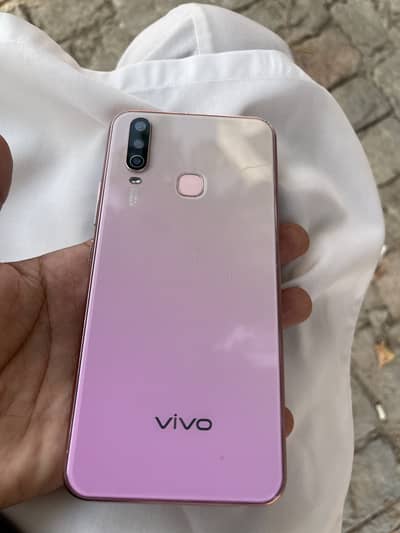 Vivo Y17