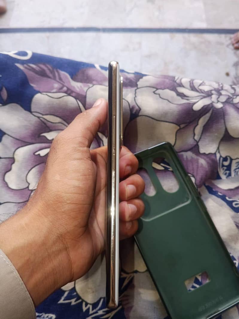 Infinix Zero 30 1