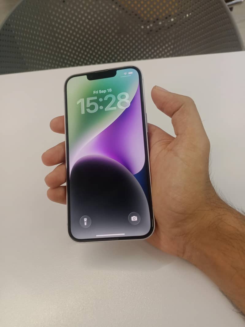 Apple iPhone 14 2