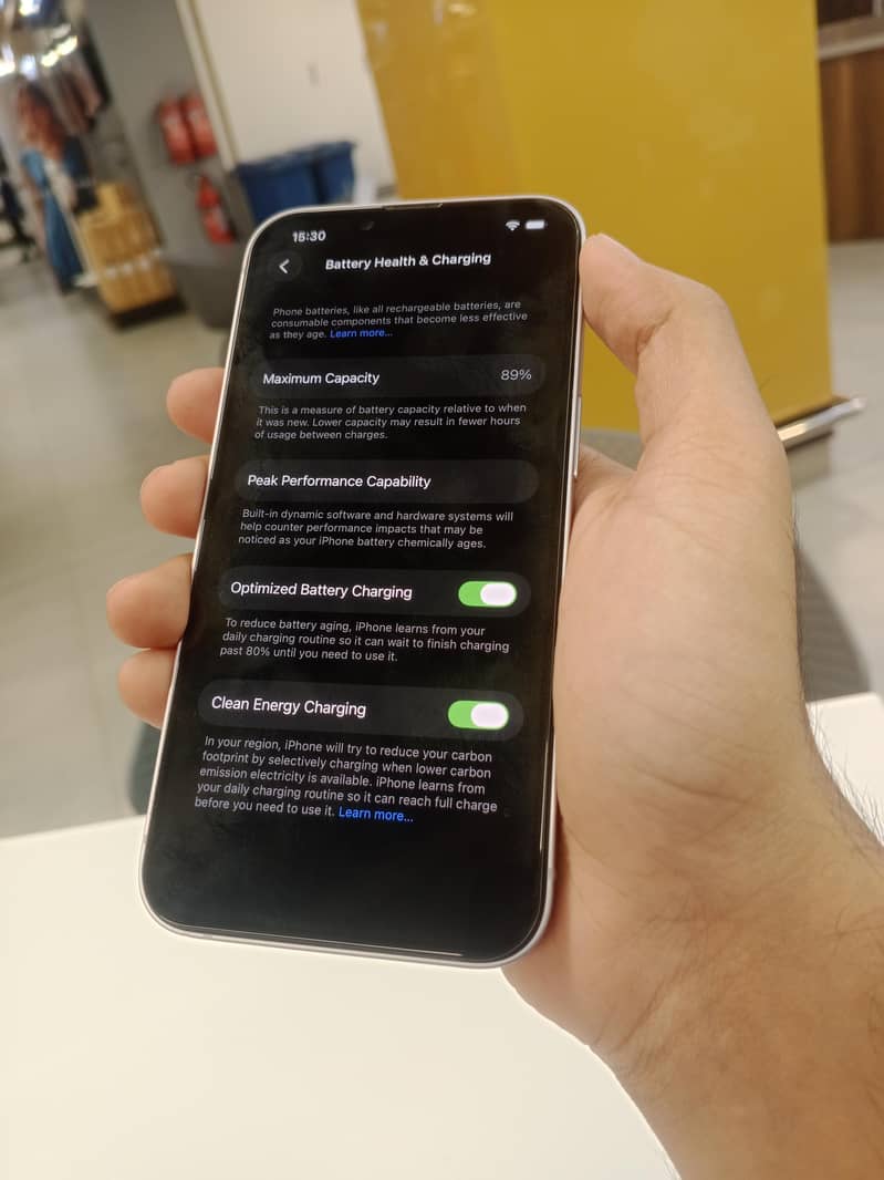Apple iPhone 14 6