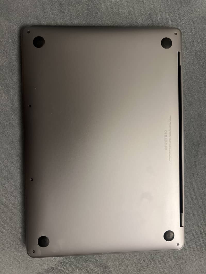 MacBook Pro 1