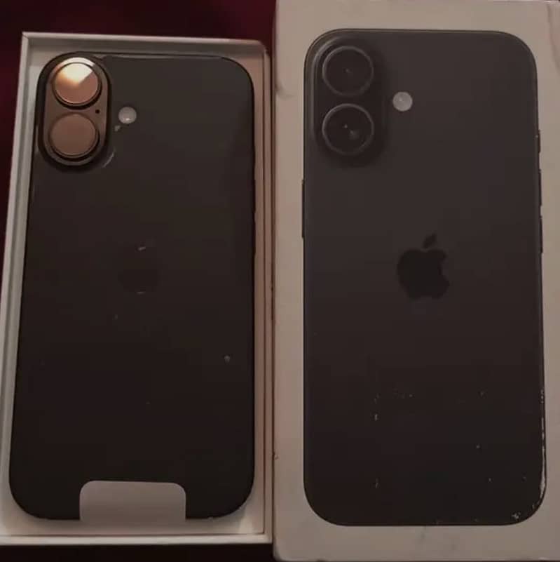 Apple iPhone 16 0