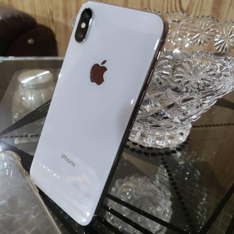 Apple iPhone X 0