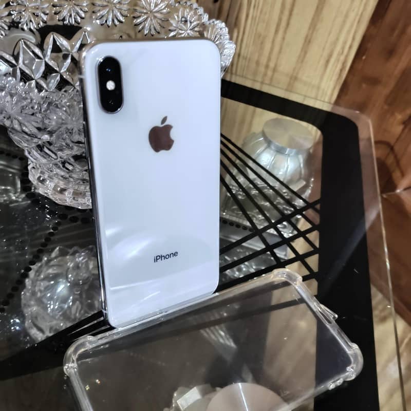 Apple iPhone X 1