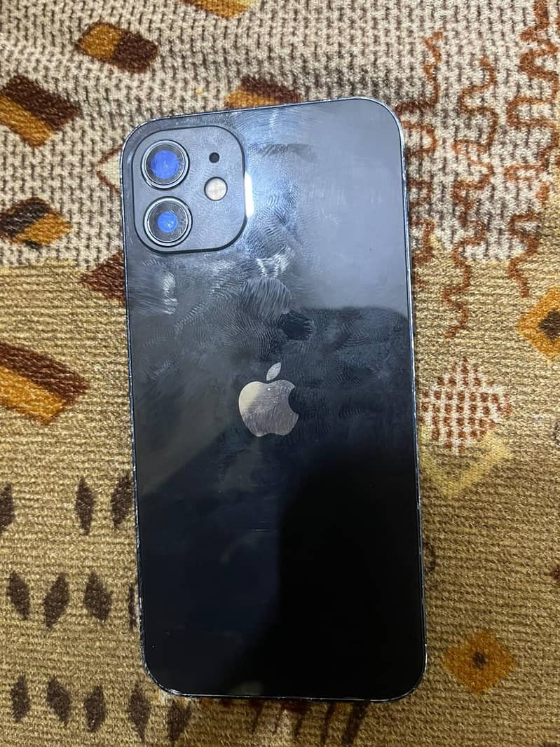 Apple iPhone 12 1