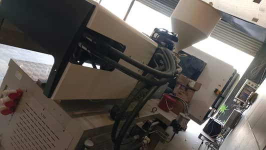 YH5-288 288T PVC Injection Molding Machine | Lahore