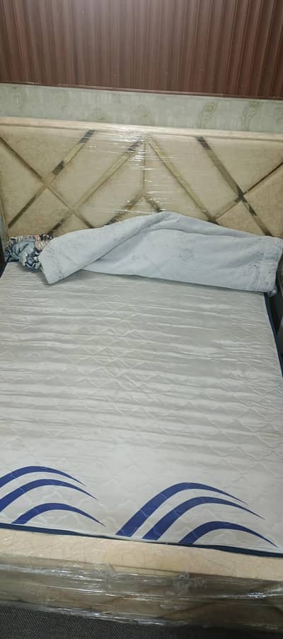Queen size spring mattress thickness 8 inch