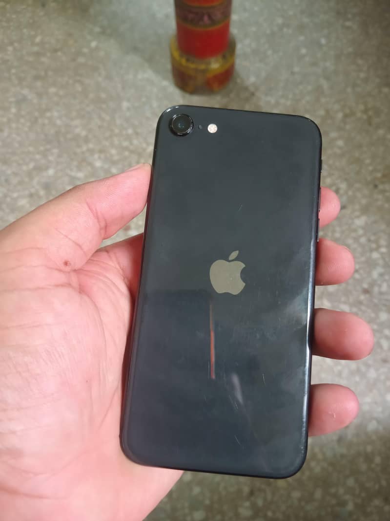 Apple iPhone SE 0