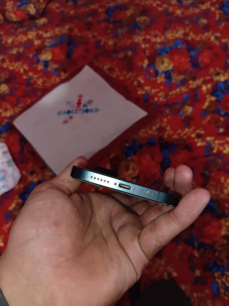 Apple iPhone 14 plus 1