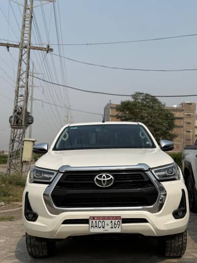 Toyota Hilux 2021
