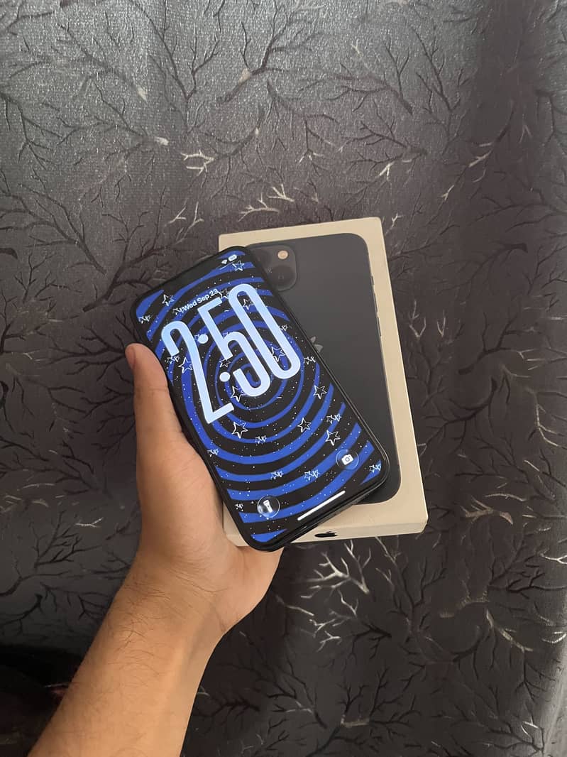 Apple iPhone 13 3