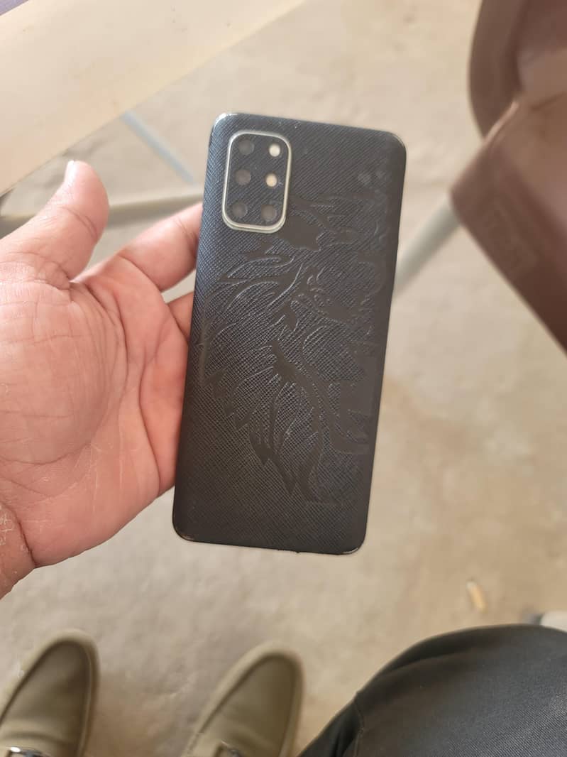 One Plus 8T 0