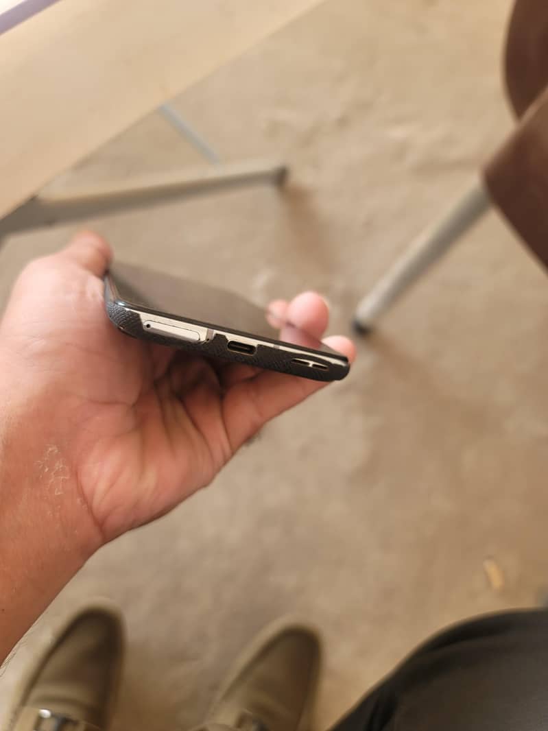One Plus 8T 2