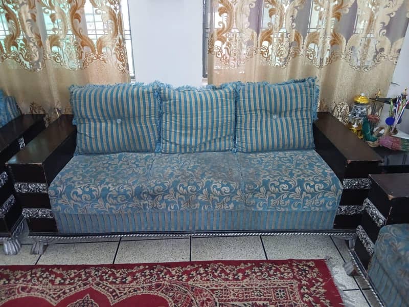 3 Seater Sofa Set 0
