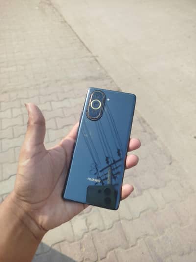 Huawei Nova 10