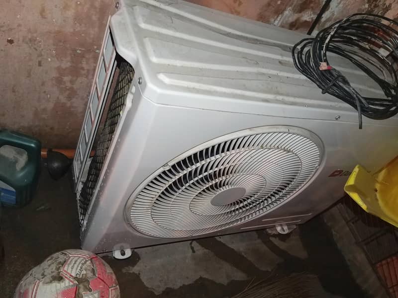 split Ac 2