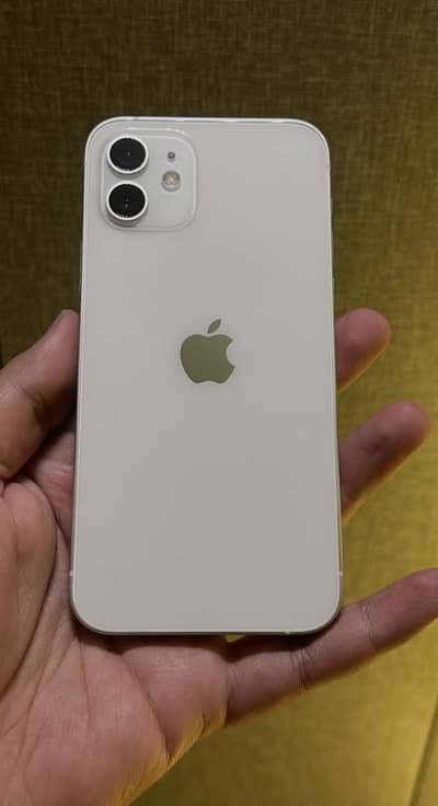 Apple iPhone 12