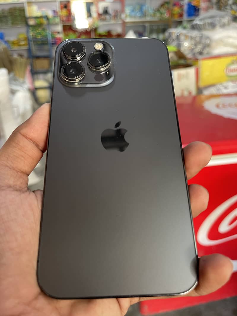 Apple iPhone 13 Pro Max 5