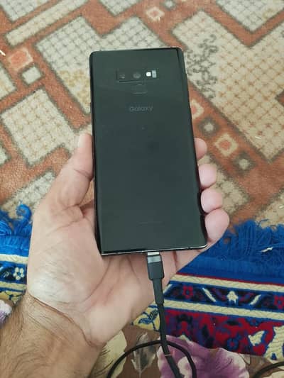 Samsung Mobile Note 9 dual sim all sim approve 6/128 glass crack