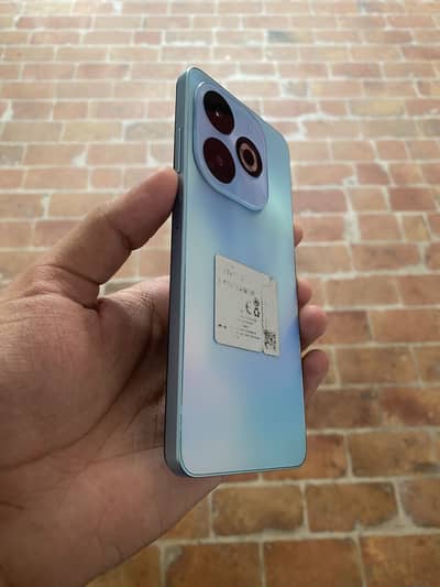 Infinix Smart 8 Pro