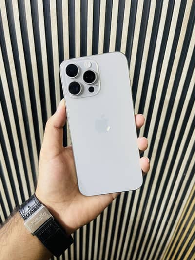 Apple iPhone 15 Pro Max