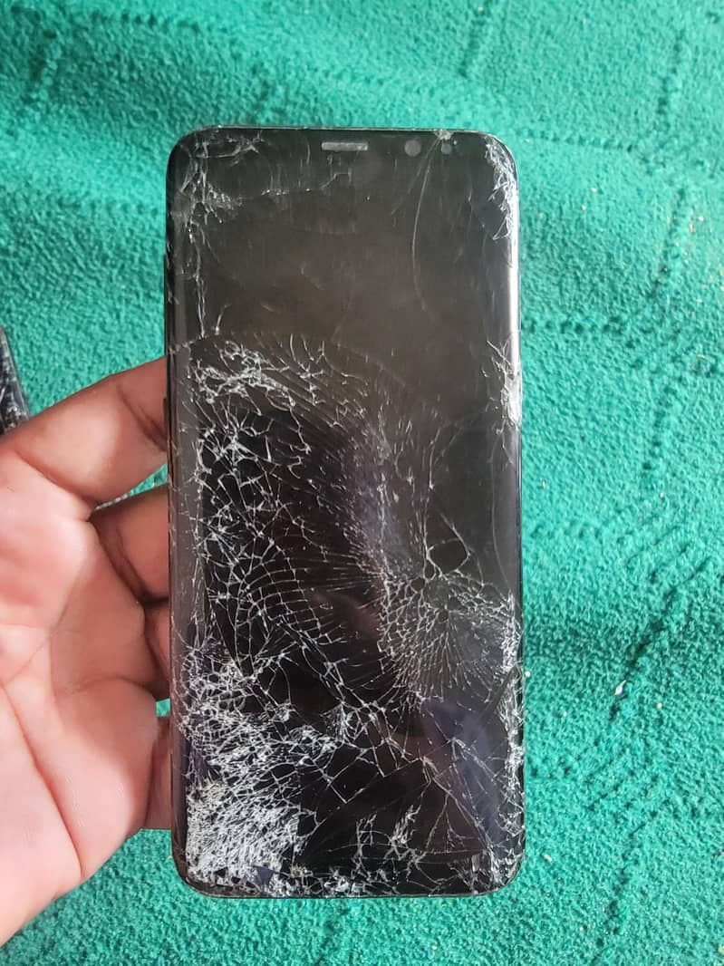 S8 plus Motherboard only 1