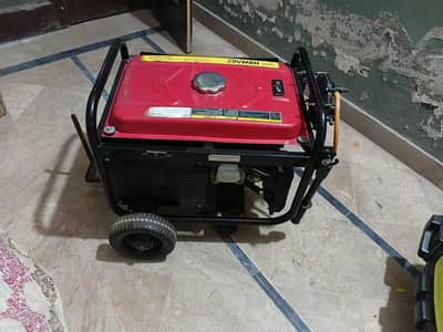 Homage Generator 2500W