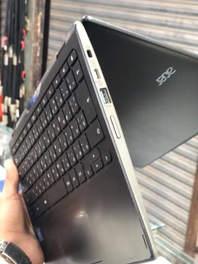 Acer chromebook 4Gb 32Gb 360 touch x