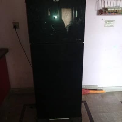 Haire gllas door blach colour