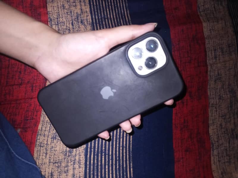 Apple iPhone 13 Pro Max 6