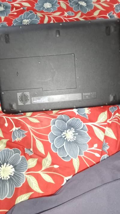 Core i5 6 Generation/ 4GB RAM 500GB HDD/ 10 by 10 condition