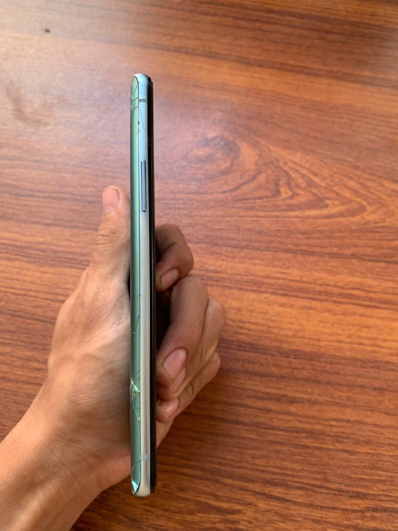One Plus 9R 2