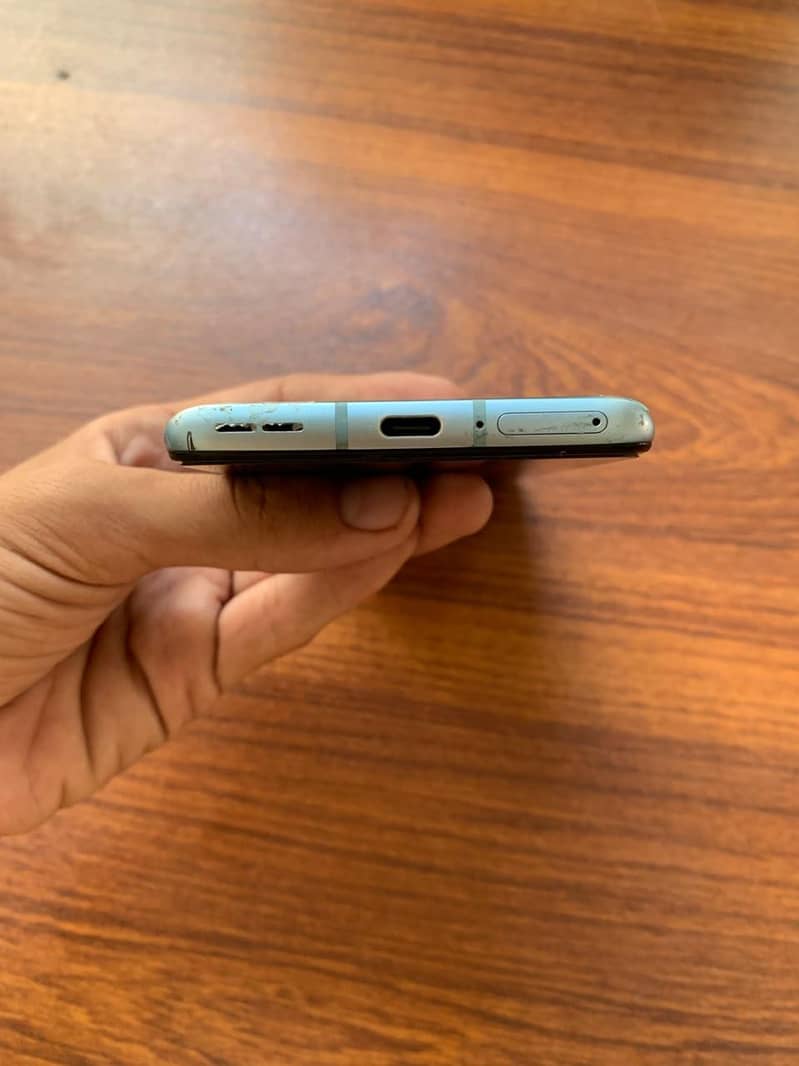 One Plus 9R 4