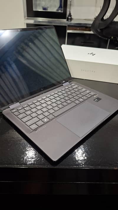 HP Spectre 14 x360 (Ultra i7, 16 GB, 512 GB)
