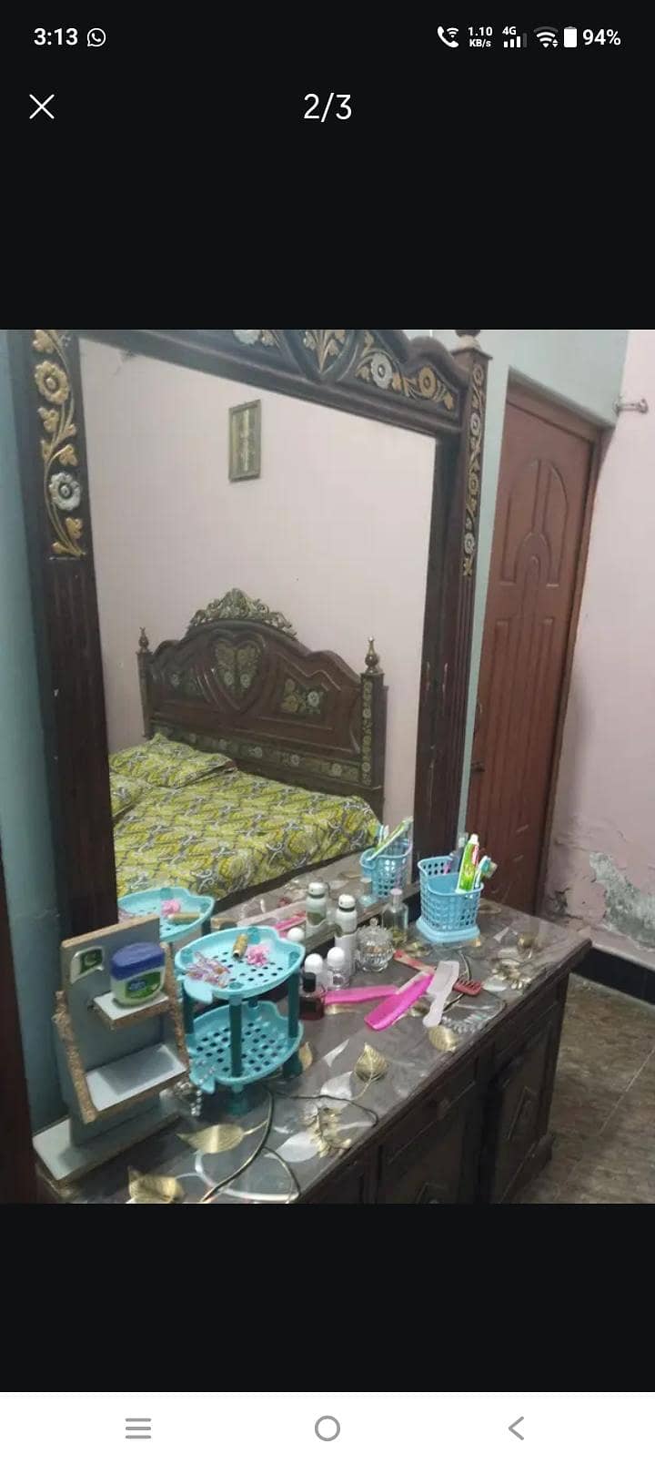 dressing table in good condition 2